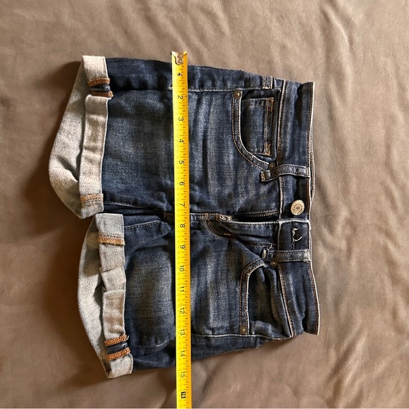 American Eagle Stretch Denim Shorts Distressed Cuffed Size 4 Blue Jean Cutoffs - Picture 9 of 9
